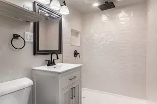 10505 S Ave F, Chicago, IL 60617 - Photo 22