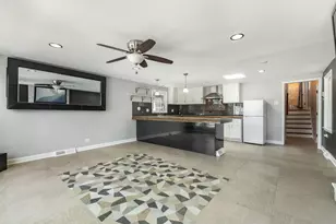 10505 S Ave F, Chicago, IL 60617 - Photo 6