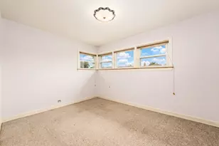 7701 W Victoria St, Chicago, IL 60631 - Photo 8