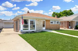 7701 W Victoria St, Chicago, IL 60631 - Photo 2