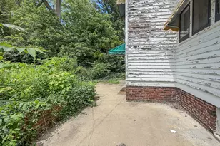 463 S Monroe St, Decatur, IL 62522 - Photo 22
