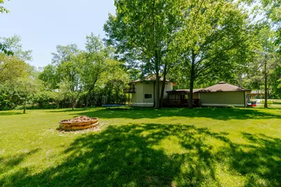 19866 Lakewood Drive, Bloomington, IL 61705 - Photo 34