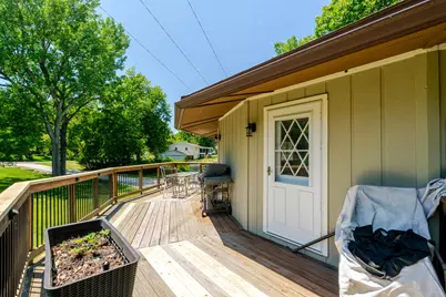 19866 Lakewood Drive, Bloomington, IL 61705 - Photo 18