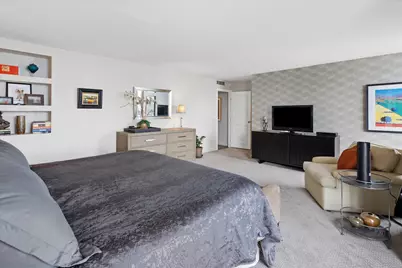 339 W Barry Avenue #24A, Chicago, IL 60657 - Photo 18