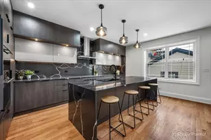 2334 N Oakley Ave, Chicago, IL 60647 - Photo 14