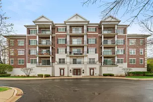 400 Mcdaniels Cir, Clarendon Hills, IL 60514 - Photo 2