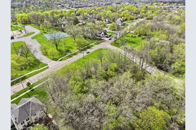 1009 S 9th Avenue, Saint Charles, IL 60174 - Photo 4