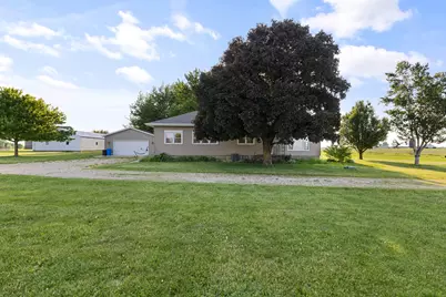 33864 2990 North Avenue, Lamoille, IL 61330 - Photo 1