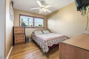 2001 Plainfield Dr, Des Plaines, IL 60018 - Photo 16