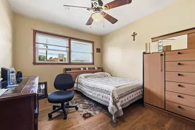 2001 Plainfield Drive, Des Plaines, IL 60018 - Photo 18