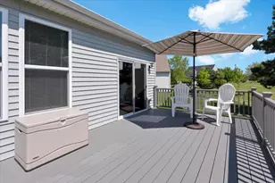 692 Canton Ct, Oswego, IL 60543 - Photo 28