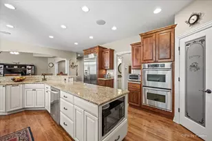 3674 Broadleaf Ave, Elgin, IL 60124 - Photo 22