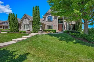 3674 Broadleaf Ave, Elgin, IL 60124 - Photo 2