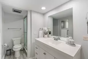 200 S Dee Rd, Park Ridge, IL 60068 - Photo 18