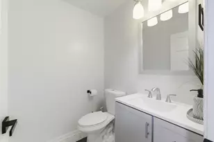 845 Crabtree Ln, Cary, IL 60013 - Photo 14