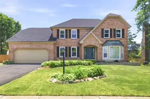 845 Crabtree Ln, Cary, IL 60013 - Photo 1