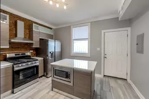 6500 S Rhodes Ave, Chicago, IL 60637 - Photo 2