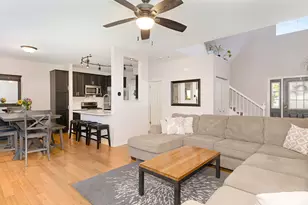 2751 McClennan Ct, Naperville, IL 60563 - Photo 4