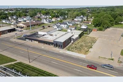 110 N 2nd Street, Clinton, IA 52732 - Photo 24