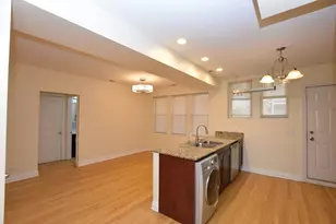 2840 W Glenlake Ave, Chicago, IL 60659 - Photo 14