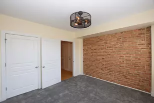 2840 W Glenlake Ave, Chicago, IL 60659 - Photo 10