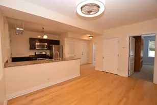 2840 W Glenlake Ave, Chicago, IL 60659 - Photo 4
