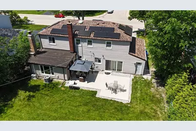 121 Pine Street, Deerfield, IL 60015 - Photo 2