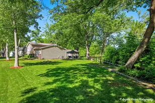 12 Sunshine Ave, Third Lake, IL 60030 - Photo 26