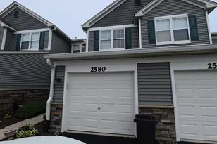 2580 Golf Ridge Cir, Naperville, IL 60563 - Photo 2
