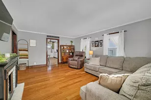 1414 Walnut St, Streator, IL 61364 - Photo 6