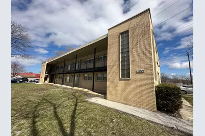 13729 S Brainard Avenue, Chicago, IL 60633 - Photo 1