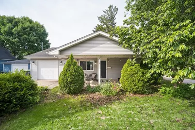 221 Clay Street, Montgomery, IL 60538 - Photo 1