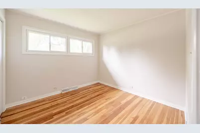 274 Pleasant Hill Boulevard, Palatine, IL 60067 - Photo 10