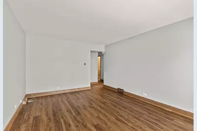 5710 W 58th Street, Chicago, IL 60638 - Photo 4