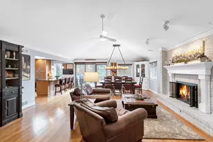 1415 W Hawthorne St, Arlington Heights, IL 60005 - Photo 20