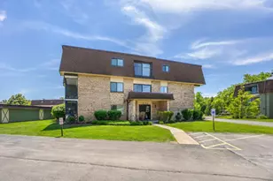 11136 Center Rd, Palos Hills, IL 60465 - Photo 1
