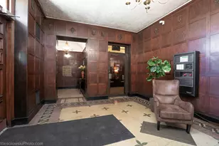 6700 S Crandon Ave, Chicago, IL 60649 - Photo 4