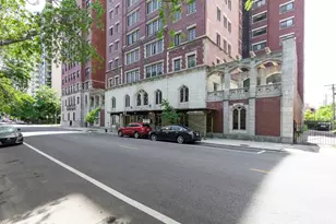 6700 S Crandon Ave, Chicago, IL 60649 - Photo 2