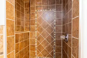 5921 S Sawyer Ave, Chicago, IL 60629 - Photo 16
