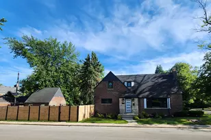 9001 S Claremont Ave, Chicago, IL 60643 - Photo 2