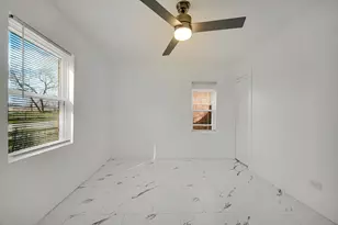 738 W 129th Pl, Chicago, IL 60628 - Photo 10
