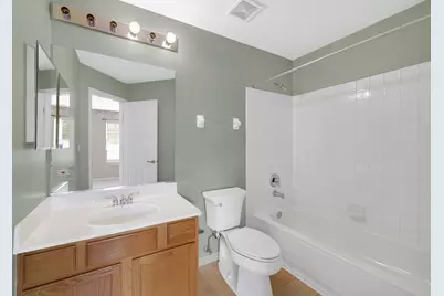 62 E Clare Court #62, Palatine, IL 60067 - Photo 12