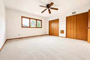 18222 Michigan Ct, Orland Park, IL 60467 - Photo 14
