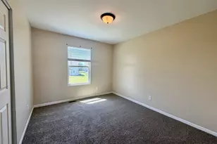 367 Bertram Dr, Yorkville, IL 60560 - Photo 18