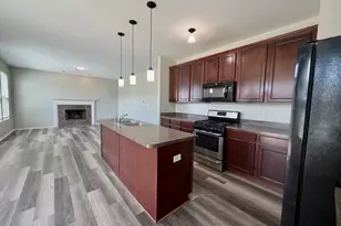 367 Bertram Dr, Yorkville, IL 60560 - Photo 8