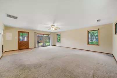 18341 John Avenue, Country Club Hills, IL 60478 - Photo 12