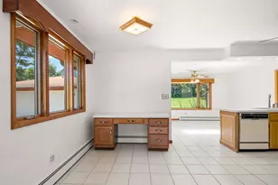309 E Circle Dr, New Lenox, IL 60451 - Photo 10