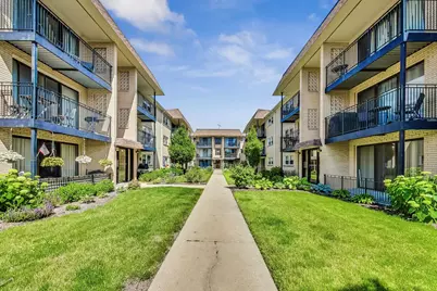 6563 N Harlem Avenue #3E, Chicago, IL 60631 - Photo 2