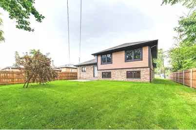 5330 W 86th Street, Burbank, IL 60459 - Photo 20