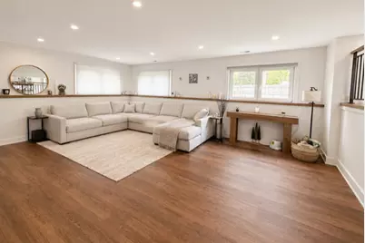 5330 W 86th Street, Burbank, IL 60459 - Photo 14